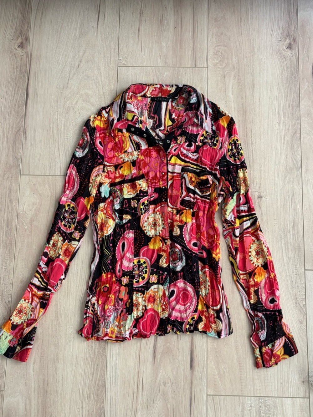 Le Caviar Vibrant Pink & Black Abstract Blouse